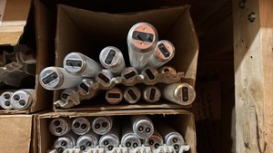 Open Case of Fluorescent Light Bulbs, 25 Bulbs in Box, F40CW Long Lasting Bulbs, 48 Inches Long, 40 Watts