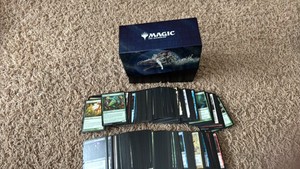 Magic the Gathering Bulk Commons and Uncommons Cards, Nearly full Box, Hundreds of Cards