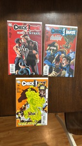 Checkmate Comic Lot, 9,10,11 DC Comics