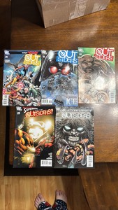 Outsiders Comic Book Lot, 5 Comics DC