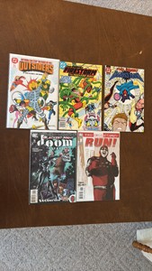 DC Comic Books Lot, 5 Different Comics