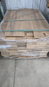Full Pallet of Laminate Flooring  Mohawk Brand