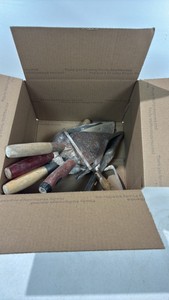 Masons Trowels And Tuckpointing Trowels