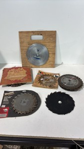 Lot Of Circular Saw Blades