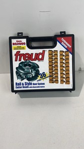 Freud Rail & Style Door System with Cutter Heads