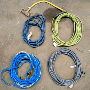 Lot of (4) extension cords and (3) two-way splitters