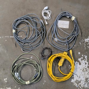 Lot of (6) extension cords.