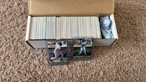 1992 Fleer Ultra Baseball Card Set (Looks Like all the cards are there but we havent checked every card to verify)