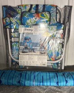 Tommy Bahama Backpack Beach Chair & Tommy Bahama 7.5ft Beach Umbrella