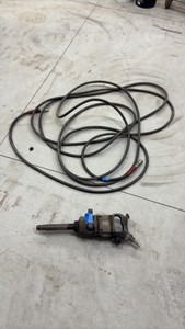 Central Pneumatic 1 pinless impact wrench, Diablo air hose