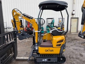 CFG QK18R Mini Excavator