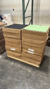 (20 boxes) Shaw carpet squares 24x24