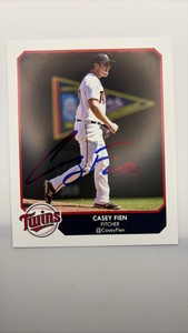 Autographed Team Issued Photo Casey Fien Minnesota Twins