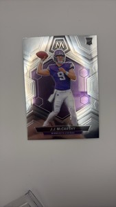 2024 Panini Mosaic J.J. McCarthy Rookie Card Minnesota Vikings Card