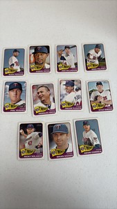 2014 Topps Heritage Minnesota Twins Team Set