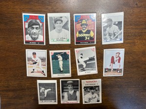 Vintage Baseball Card Lot Featuring Hall of Fame MLB Players, 11 Cards