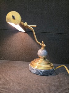 MCM Vintage Adjustable Brass and Marble Bankers Desk Lamp
