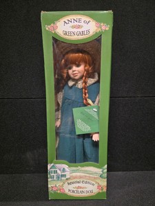 Anne of Green Gables Special Edition Porcelain Doll, in-box