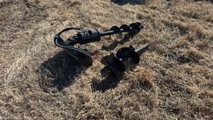 Mini Skid Digger 20cm &amp 30cm Drill AugerIR2025Unused.&nbsp