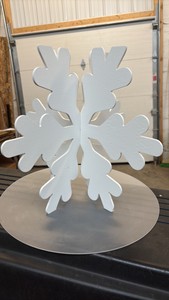 12 Wooden Snowflake Centerpiece With Clear Plastic Base