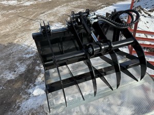 Mini Skid Steer Wood Grabbing Bucket