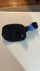 LULU Lemon Fanny Pack