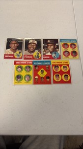 VINTAGE Topps baseball cards