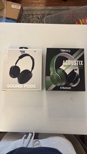 BLUETOOTH headphones (2 pairs), TEKNIQ and Trend Zone