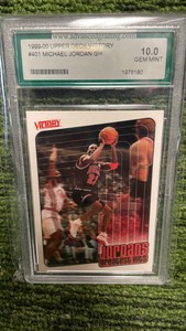 1999-00 Upper Deck Victory, Michael Jordan gem mint 10-Chicago Bulls