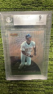1997 Bowmans Best Ken Griffey Junior Beckett graded 9 Seattle Seattle Mariners