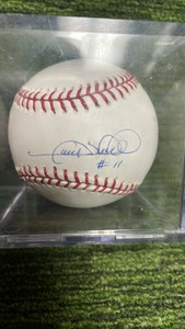Gary Sheffield autographed baseball with Authentication