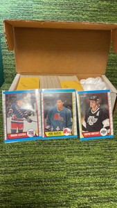 198990 OPC hockey set  (#1-330) Sakic Rookie