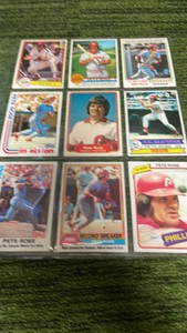 Pete Rose Lot of 9 cards on one page