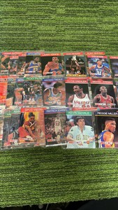 1990 NBA Hoops 6 pages Lot