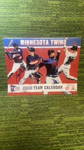 Minnesota Twins Team calendar autographed by Tony Oliva HOF