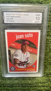 2018 Topps Archives Juan Soto RC graded GEM10