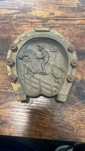 cast iron horse racing display piece