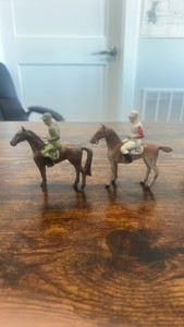 cast iron horse racing toys