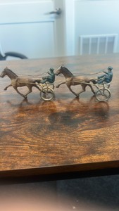 cast iron horse cart racing figurines