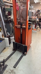 Presto hydraulic fork lift  C62