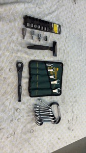 SOCKET and wrench sets