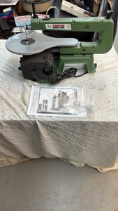 CENTRAL Machinery 16 variable speed Scroll Saw