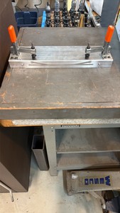 TOGGLE clamp holding fixture
