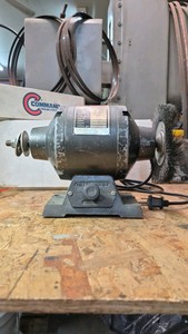 BUFFALO 6 bench grinder