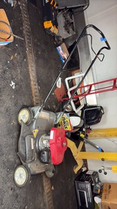 HONDA Easy Start mower