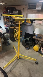 DRYWALL panel hoist
