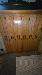 12 Door Pool Cue Cabinet with Keys