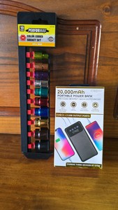 NEW SAE Stocket Set & Portable Power Bank