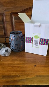 NIB Scentsy Love Lives Here warmer
