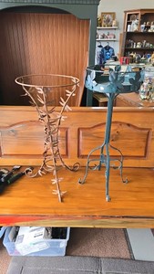 2 Flower Pot Stands
